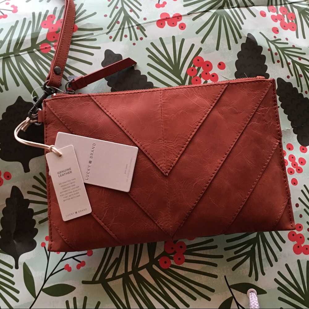 Lucky Brand NWT Wristlet